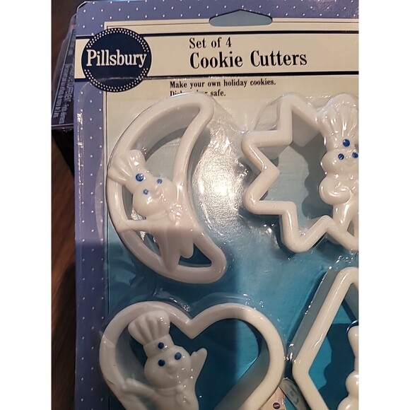 Vintage 1992 Pillsbury Doughboy Set of 4 Cookie Cutters shapes Heart Moon baking - Picture 2 of 12